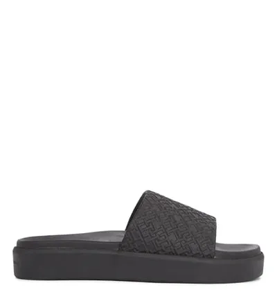 TOMMY HILFIGER PLATFORM POOL